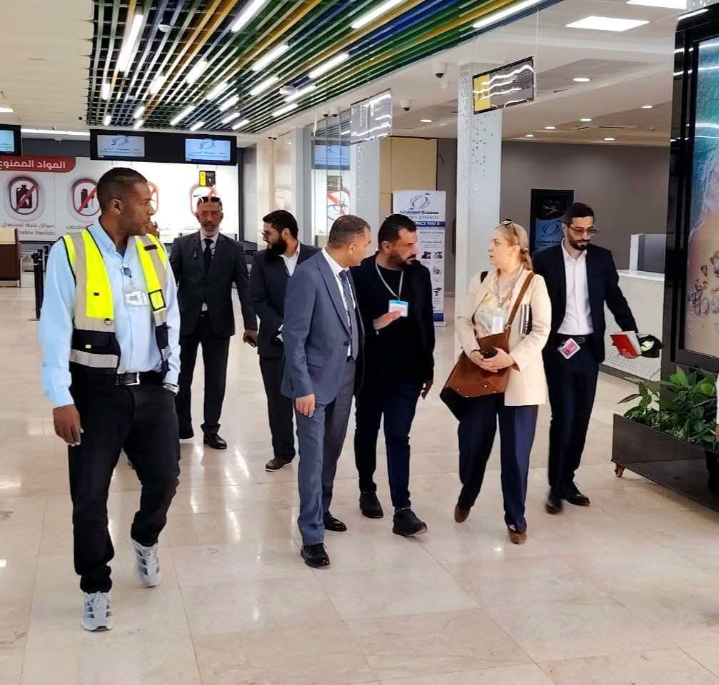 جولة تفقدية للمدير الإقليمي للخطوط الجزائرية